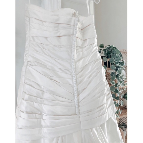 NEW Anjolique Diamond White Designer Wedding Dress - Picture 7 of 7